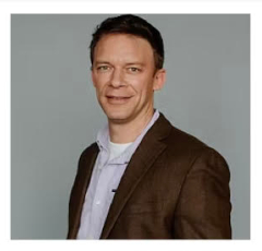 丹尼斯·范诺德